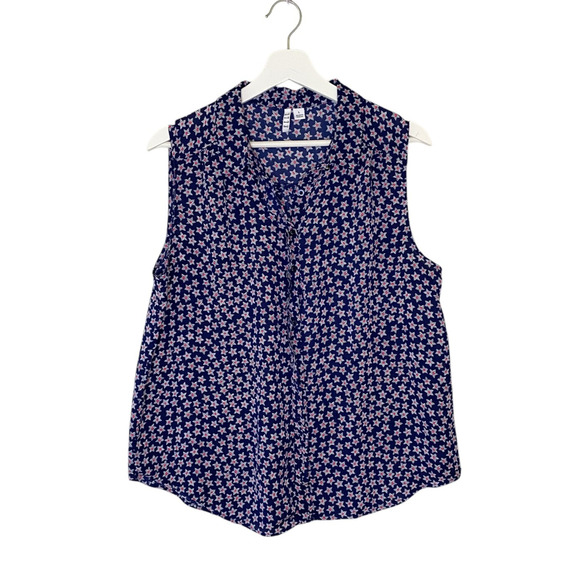 ELLE Blouse Womens Large Blue Red White Patriotic Star Sleeveless Button Front - Picture 1 of 8